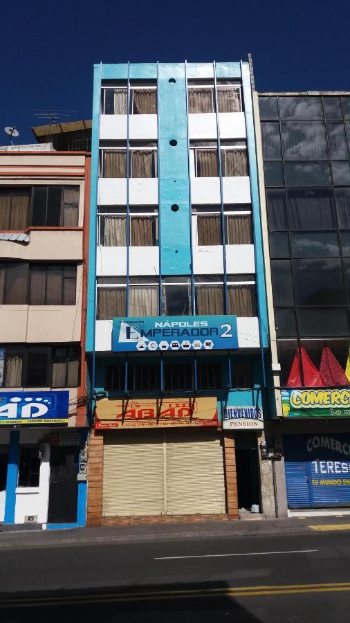 Nápoles Emperador II Ambato Exterior foto